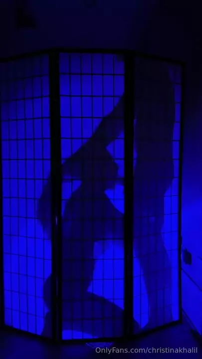 Video filtrado de Christina Khalil en su cumpleaños detrás de la pared opaca